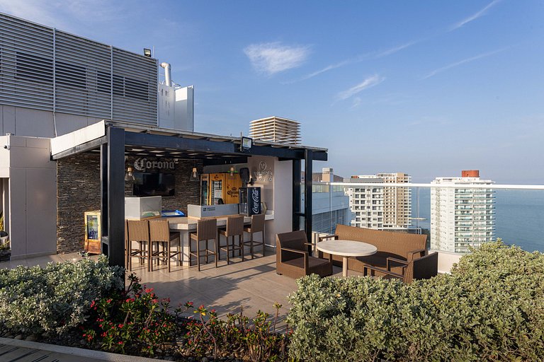 Serene luxury with private beach access for 4