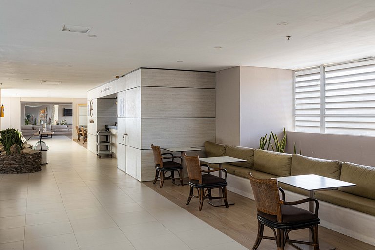 Serene luxury with private beach access for 4