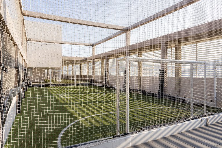 Serene luxury with private beach access for 4