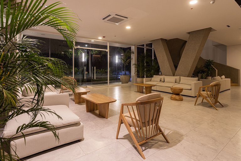 Balcón al mar y piscinas en Bello Horizonte