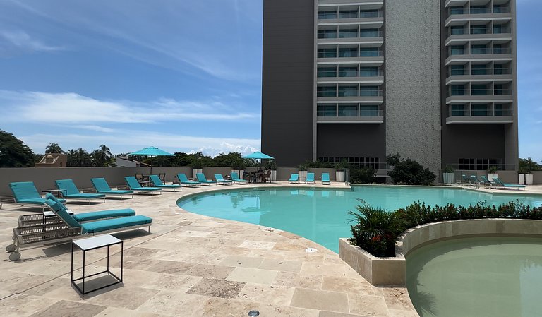 Nuevo cerca al mar con 2 camas+piscina+A/C+Wifi