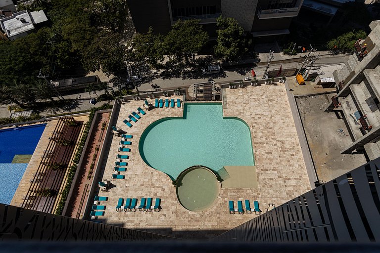 Nuevo cerca al mar con 2 camas+piscina+A/C+Wifi