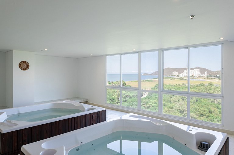 Bello Horizonte, suite moderna, vista playera piso 16
