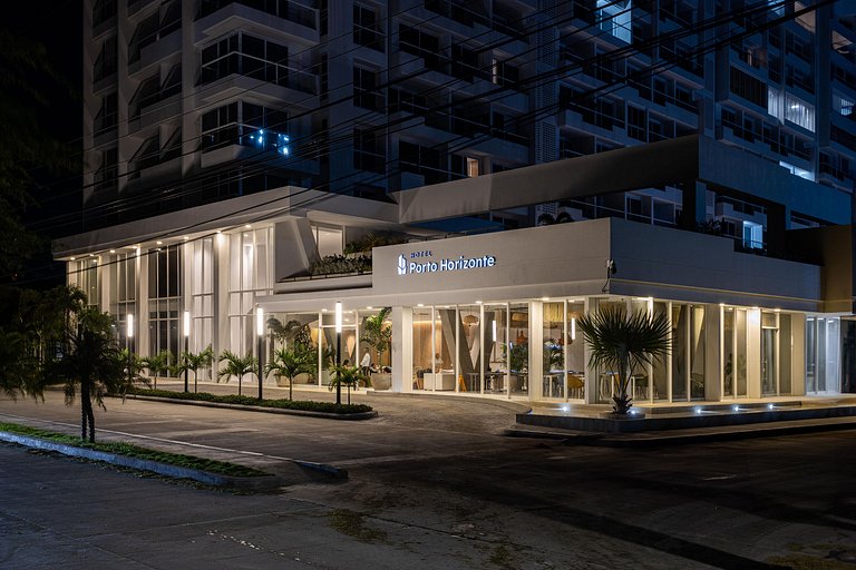 Bello Horizonte, suite moderna, vista playera piso 16