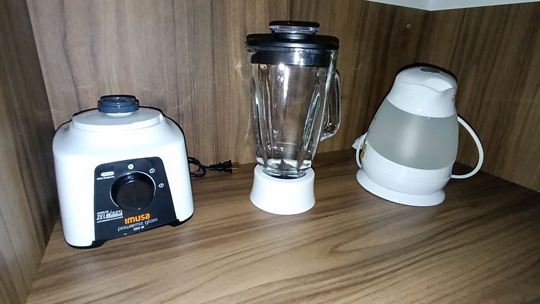 Amplio apto ilumidado, central