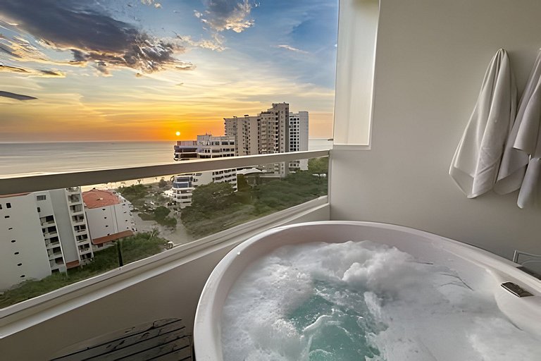 Escápate  jacuzzi y vista al mar
