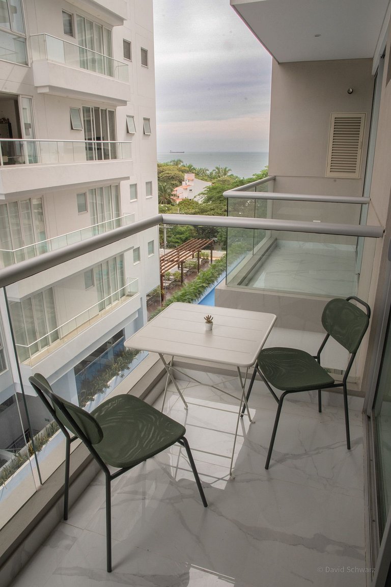 Nuevo Apto+piscina+A/C+Wifi+cerca al mar